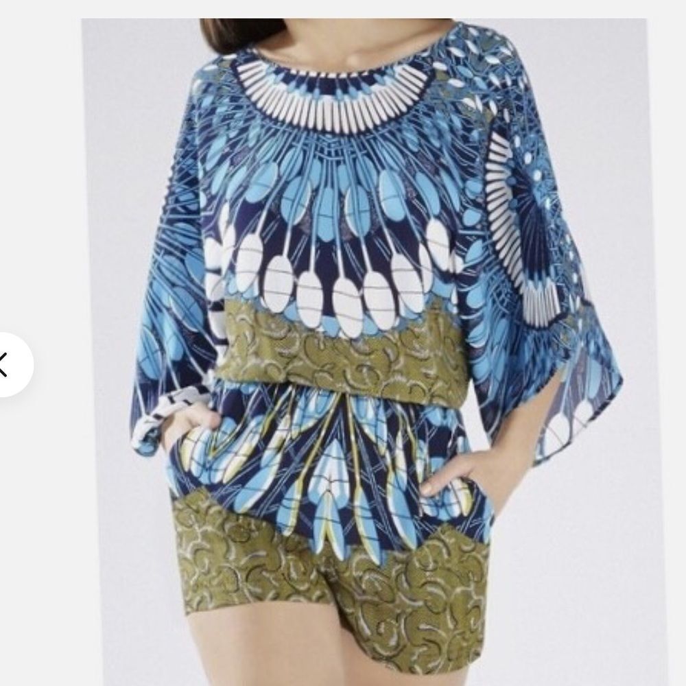 BCBGMaxAzria Caiti Kimono Sleeve Romper Size M